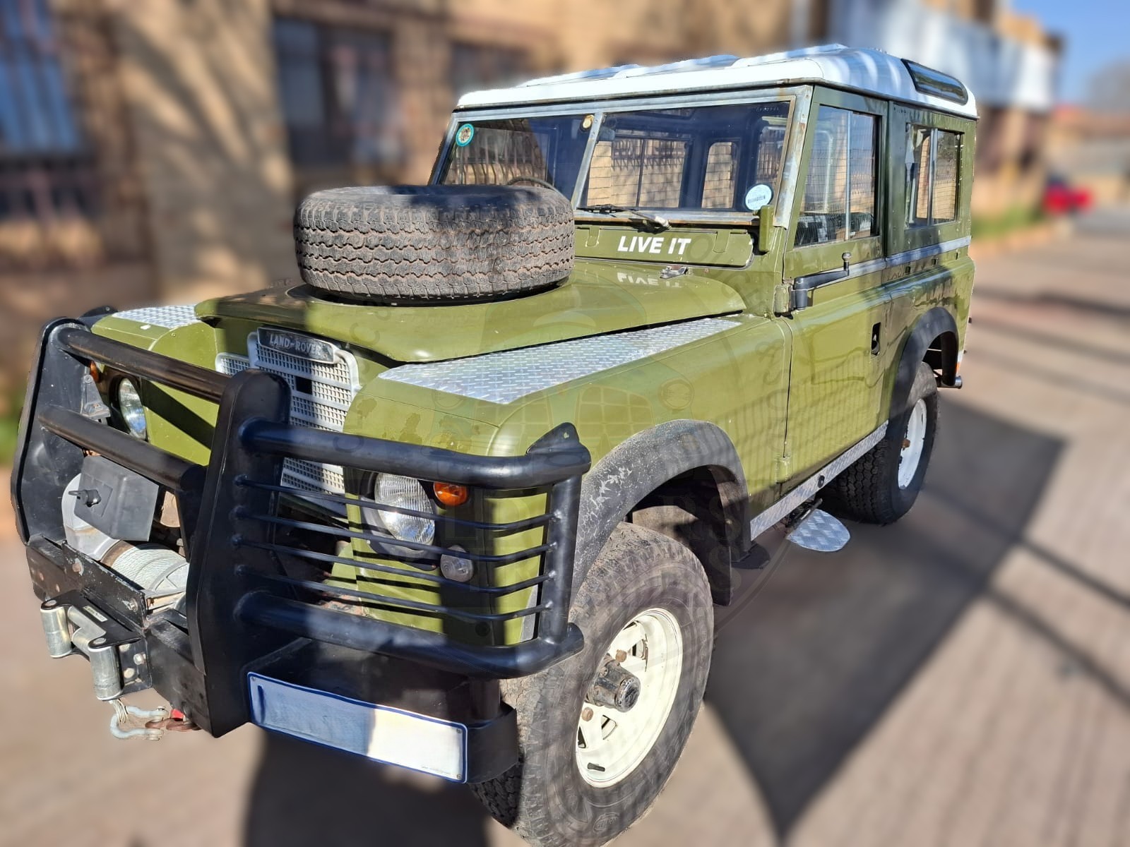 Land Rover Defender Series 3